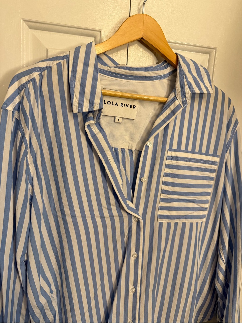 Women’s Lola River Blue White Stripe Button Down Shirt Size L